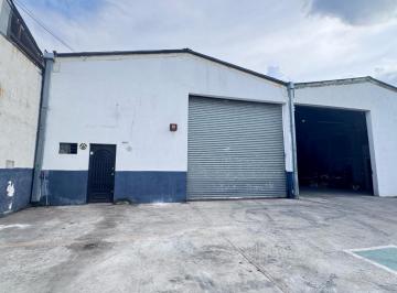 Bodega comercial · 400m² · 4 Estacionamientos · Bodega Comercial en Renta en Col Nuevo Repueblo