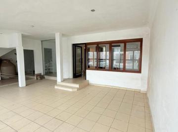 Bodega comercial · 200m² · Local en Renta de 200 m Guadalupe Nuevo Leon