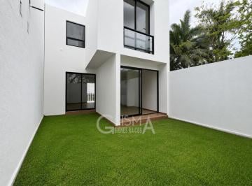 Casa · 150m² · 2 Recámaras · 2 Estacionamientos · Renta Casa Nueva, Col. Tropicana