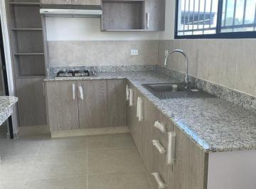 Casa de 2 habitaciones, Mérida · Casa en Renta en Las Americas Mérida