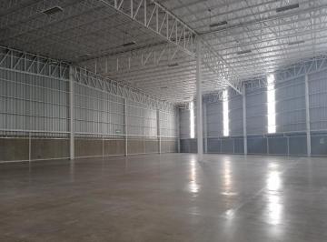 Nave industrial · 1800m² · Nave en Renta en Av Angel Leaño