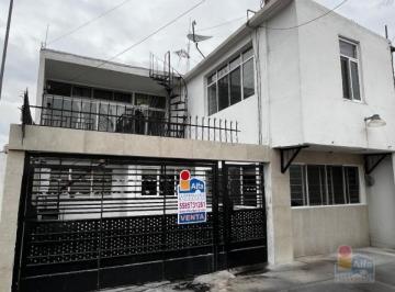 Foto 1 · Casa en Venta en Altavilla, Ecatepec | 6 Recámaras | 2 Niveles | Cerca de Cdmx