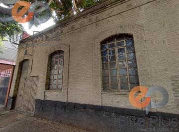 Casa · 210m² · 3 Recámaras · 2 Estacionamientos · Casa o Terreno en Venta/ Col Agricultura, Miguel Hidalgo