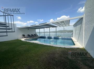 Casa · 270m² · 3 Recámaras · 3 Estacionamientos · Venta de Casa en Fraccionamiento con Vigilancia, Tequesquitengo, Morelos…clave 6329