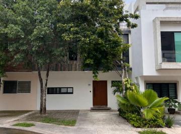 Casa en condominio de 3 habitaciones, Benito Juárez · Casa en Venta de 3 Recamaras en Residencial Arbolada Cancun