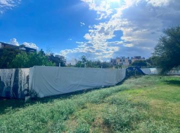 Terreno / Lote , Querétaro · !oportunidad Unica! Terreno en Residencial La Vista, Condominio Puerta La Vista de 1877 m².