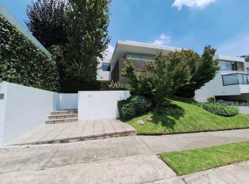 6eb0b7245e5602499b21f0a62428d8990b3bd09954dd33932f3edec71b76edae · Moderna Residencia | Sobria Elegancia y Jardín | Rancho San Juan, Zona Esmeralda
