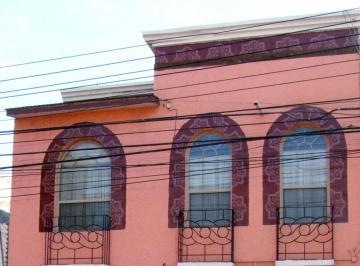 Casa uso de suelo de 3 habitaciones, Querétaro · Estas Buscando un Inmueble, Donde Tengas Todos Los Servicios