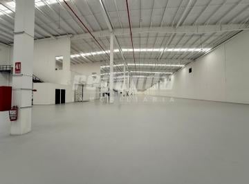 Nave industrial · 11946m² · Naves Industriales Desde 2,900 m² | 15 m Altura | Andenes Full | Disponibilidad Inmediata”.