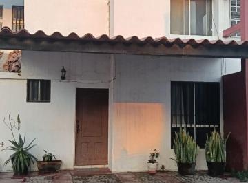 Casa en condominio de 1 habitación, Tlajomulco de Zúñiga · Casa en Venta en Fraccionamiento Altus Bosques