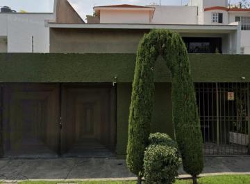 Casa de 3 habitaciones, Nezahualcóyotl · Casa en Venta en Bosques de Aragón, Nezahualcoyotl, Estado de México