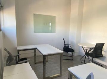 Oficina , Guadalajara · ¡Renta Tu Oficina Privada en One Expo! | 3 Personas