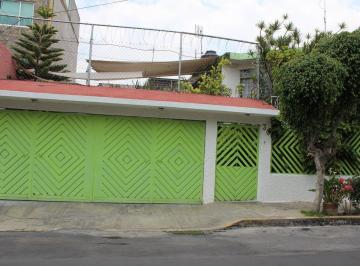 Casa · 240m² · 4 Recámaras · 2 Estacionamientos · Casa en Venta en Bosque Residencial del Sur Xochimilco