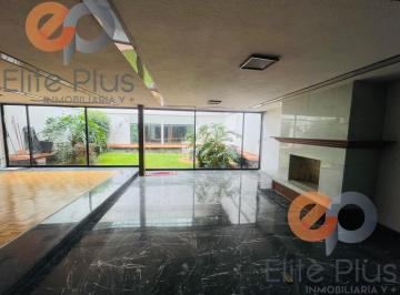 Casa · 476m² · 3 Recámaras · 4 Estacionamientos · Casa en Venta/ Tlacopac, San Ángel, Álvaro Obregón