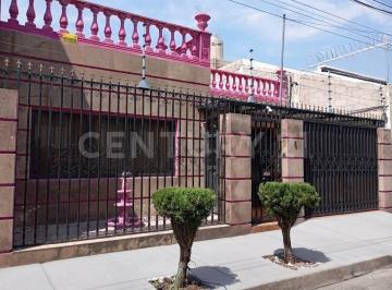 Casa · 121m² · 2 Recámaras · 1 Estacionamiento · Casa a La Venta, La Raza, Azcapotzalco, Cdmx