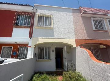 df6190ade138b7e504311794e1281dff3d83b317de42447c8edf103f5ccd27f9 · Renta de Casa en Condominio Nueva Galicia