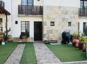Casa de 2 habitaciones, León · Casa en Renta Amueblada en Bosques del Dorado