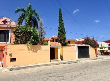 Casa de 4 habitaciones, Mérida · En Venta Residencia con Cuatro Recámaras en Benito Juarez Norte