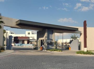 Casa · 200m² · 3 Recámaras · 2 Estacionamientos · Casa en Renta Altos Juriquilla Queretaro