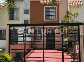 Casa · 69m² · 2 Recámaras · 1 Estacionamiento · Casa en Venta en Los Cantaros, Tlajomulco.