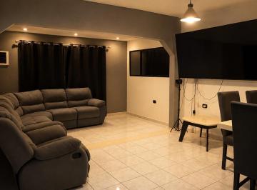 Casa · 163m² · 3 Recámaras · 1 Estacionamiento · Casa en Col. La Playa