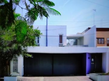 Casa de 5 habitaciones, Zapopan · Casa Habitación Vallarta La Patria