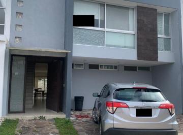 Casa en condominio de 3 habitaciones, Zapopan · Casa en Renta Coto Solé Frente Al Tec de Monterrey Solares.