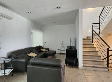 Casa de 5 habitaciones, Querétaro · Gran Oportunidad de Inversión en Propiedad de Lujo