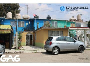 Casa de 2 habitaciones, Ecatepec de Morelos · Casa de 192 m² con 2 Habitaciones en Venta en Rinconada de Aragón