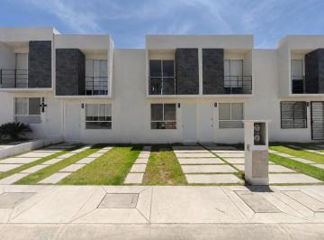 Casa · 60m² · 2 Recámaras · 1 Estacionamiento · Casa en Las Trojes Almecatla, Cuautlancingo, Puebla