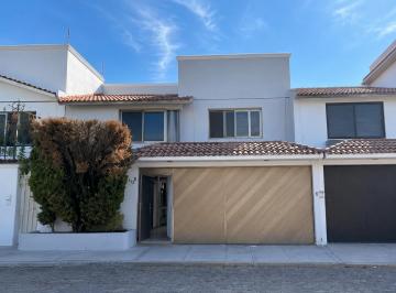 Casa de 3 habitaciones, Puebla · Casa en Renta Fraccionamiento Arcos del Sur