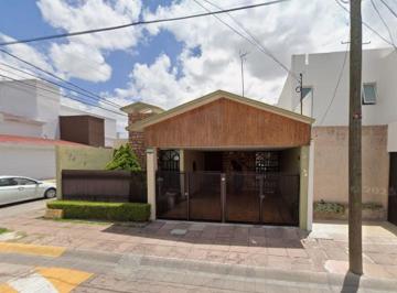 Casa de 3 habitaciones, Aguascalientes · Venta Casa Bosques del Padro Norte Aguascalientes Ags.