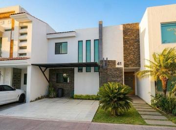 Casa en condominio de 3 habitaciones, Zapopan · Hermosa Condominio 9 Antara, Solares