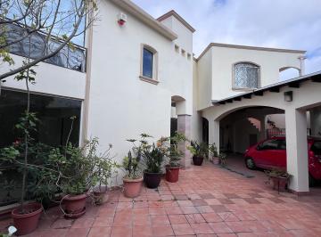Casa de 7 habitaciones, Tijuana · Casa en Venta 7 Recámaras