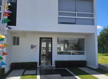 Casa en condominio · 81m² · 3 Recámaras · 2 Estacionamientos · Casa Nueva en Venta en Zinacantepec