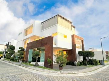 Casa de 4 habitaciones, Puebla · Venta Casa en Esquina Cascatta 1 Lomas de Angelopolis Cerca Nuevo Chedraui Selecto Club Omada