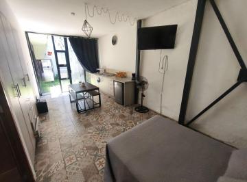 Departamento de 1 habitación, Guadalajara · Departamento en Renta en Santa Teresita con Jardín