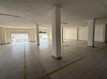 Local comercial · 802m² · Bodegas en Renta en Naucalpan