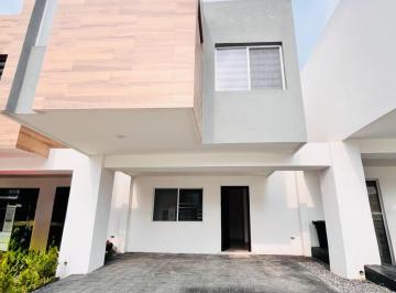 Casa · 3 Recámaras · Casa - Fraccionamiento Rancho Santa Mónica