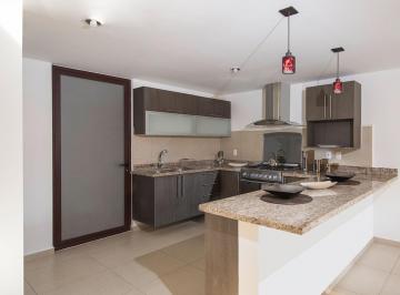 Casa en condominio de 5 habitaciones, Corregidora · Casa Amueblada en Renta | Residencial Privado en Querétaro