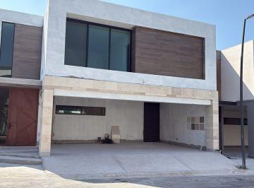 3d92249feb1c9e341246c368906491a169644422b87ee7de894324e5eda109ae · Casa en Venta en Privada Los Nogales en Santiago Nl