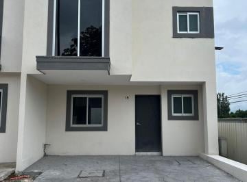 Casa · 96m² · 3 Recámaras · 2 Estacionamientos · Casa en Tierra y Libertad