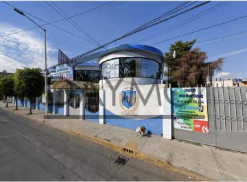 Edificio , Tultepec · Edificio Acondicionado Como Escuela en Venta Av Joaquín Montenegro 71, San Martin, Edo. Mex.