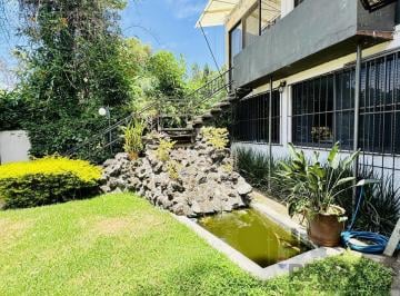 Casa · 497m² · 4 Recámaras · 2 Estacionamientos · Casa en Venta en Lomas de Atzingo, Cuernavaca, Morelos…clave 6330