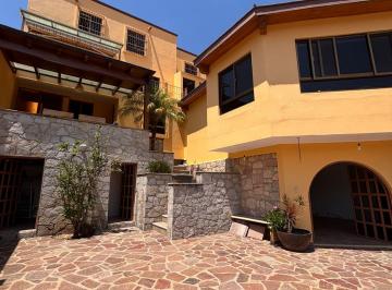 Casa uso de suelo de 5 habitaciones, Guanajuato · Casa de Lujo Familiar con Vistas Panorámicas en San Javier, Gto.