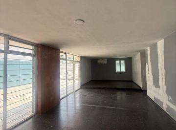 Casa de 6 habitaciones, Guadalajara · Casa en Venta en Ladrón de Guevara, Guadalajara Ideal Para Oficinas, Consultorios o Notaría