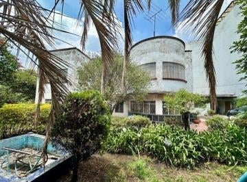 Casa · 420m² · 3 Recámaras · 5 Estacionamientos · Casa en Venta en Olivar de Los Padres
