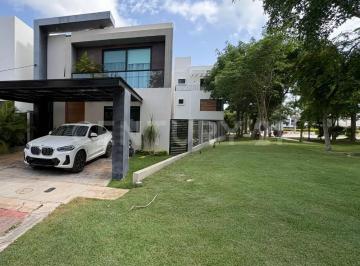 Casa · 300m² · 4 Recámaras · 3 Estacionamientos · Casa en Venta, 4 Habitaciones Aqua, Cancún Gl1026