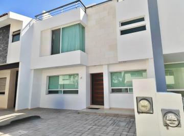 1 · Casa en Renta en Milenio, Condominio Alborada