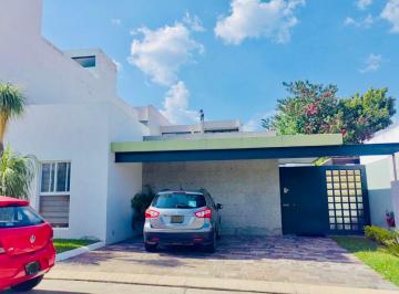 Casa de 2 habitaciones, León · Casa en Venta Residencial El Molino y Golf Lomas 1 un Piso